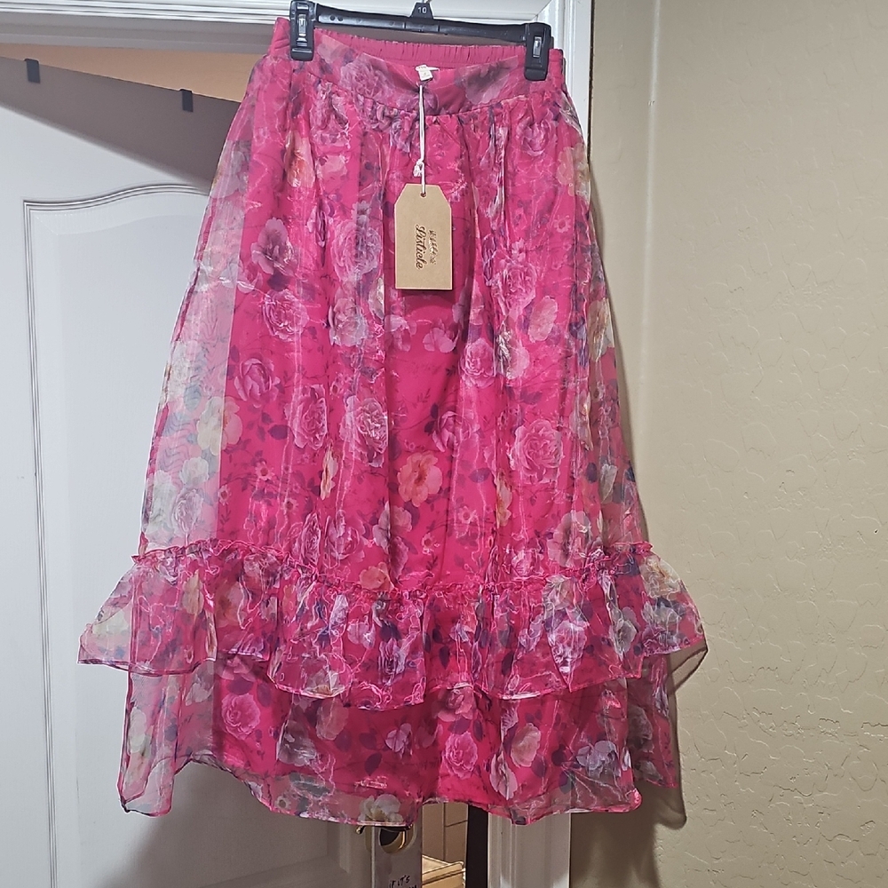 Listicle Pink Floral A-Line Skirt